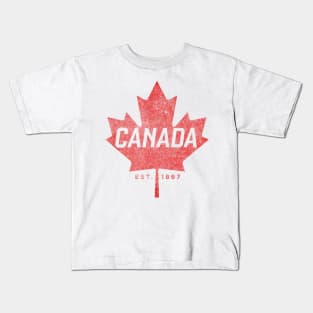 Canada Est. 1867 Vintage Faded Canada Maple Leaf  design Kids T-Shirt